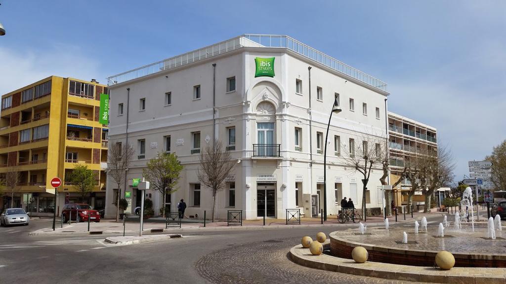 Ibis Styles Hyeres Rooftop & Spa Buitenkant foto