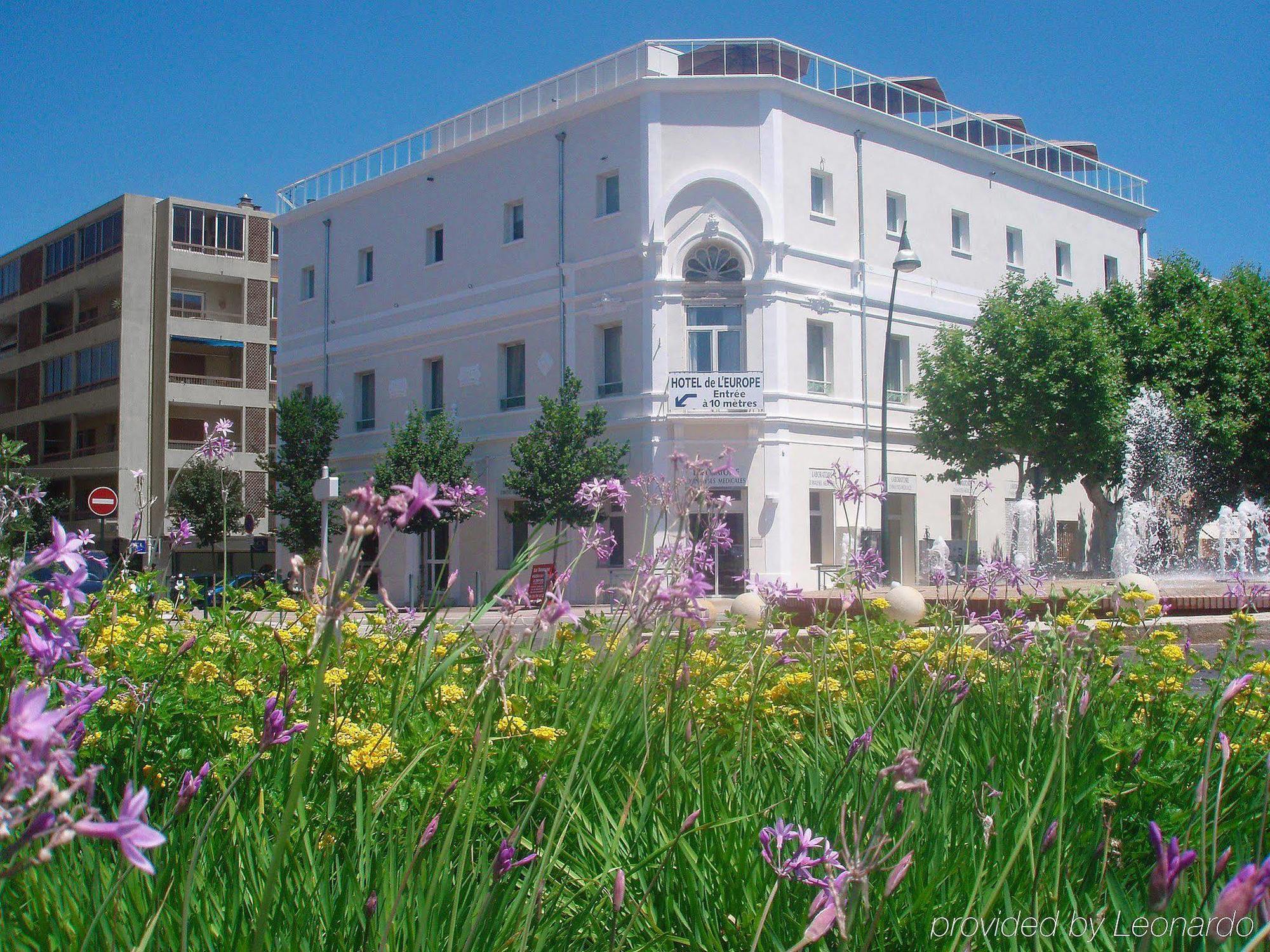 Ibis Styles Hyeres Rooftop & Spa Buitenkant foto